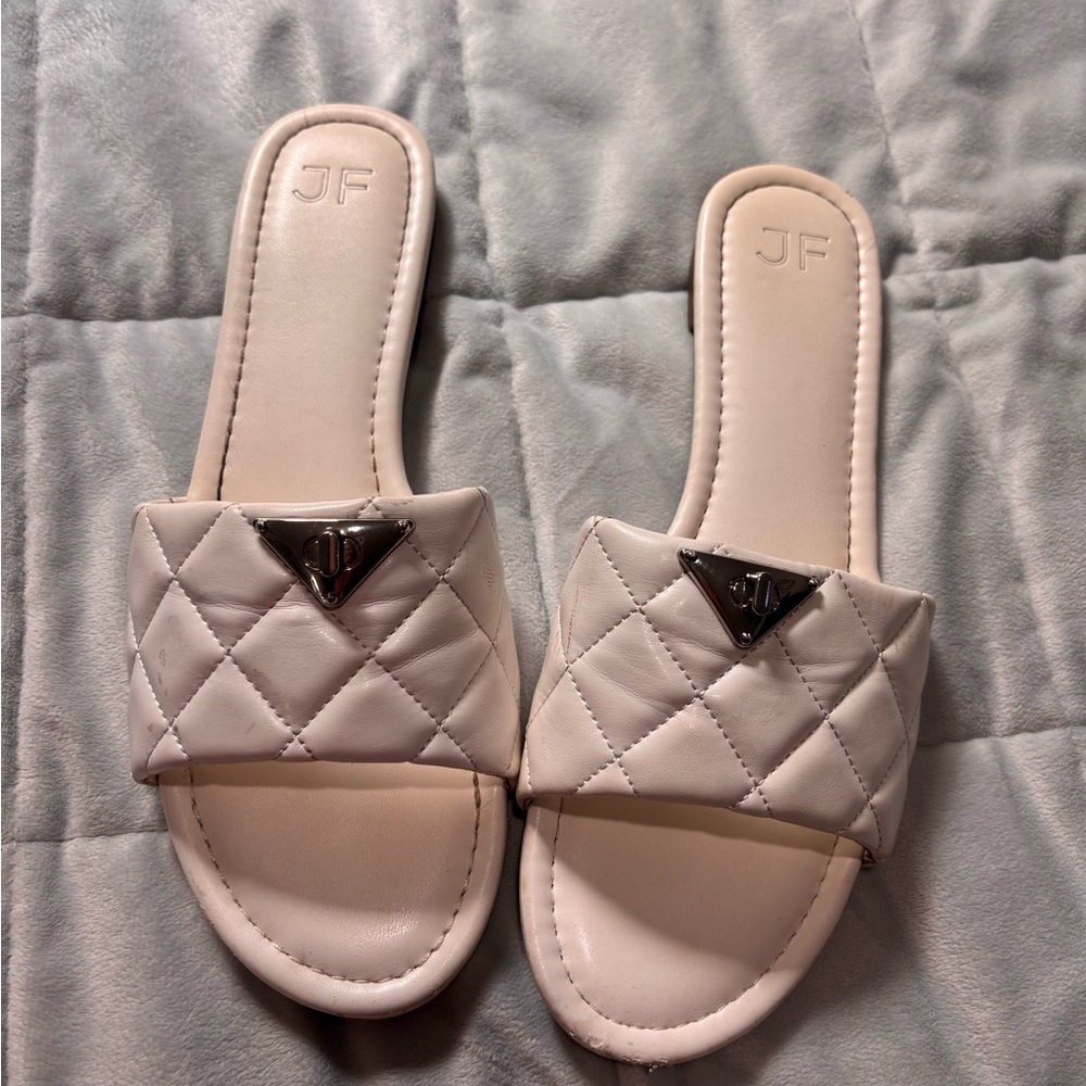 Women's white Quilted Slide Sandals